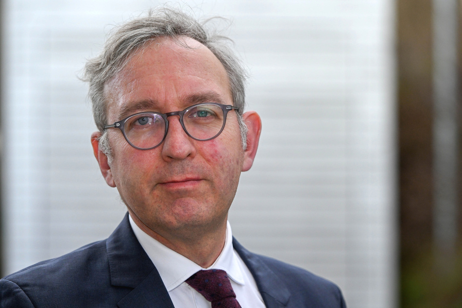 Roland Löffler (52) ist seit sechs Jahren Direktor der Sächsischen Landeszentrale für politische Bildung.