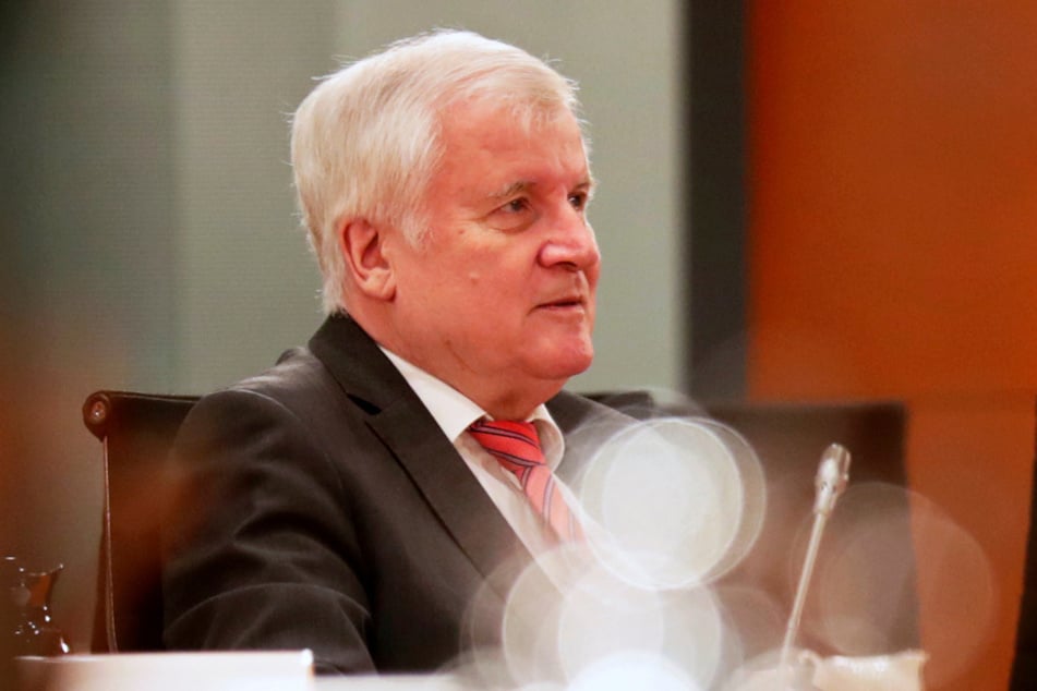 Bundesinnenminister Horst Seehofer (71, CSU) steht bei vielen Oppositionellen in der Kritik. (Archiv)