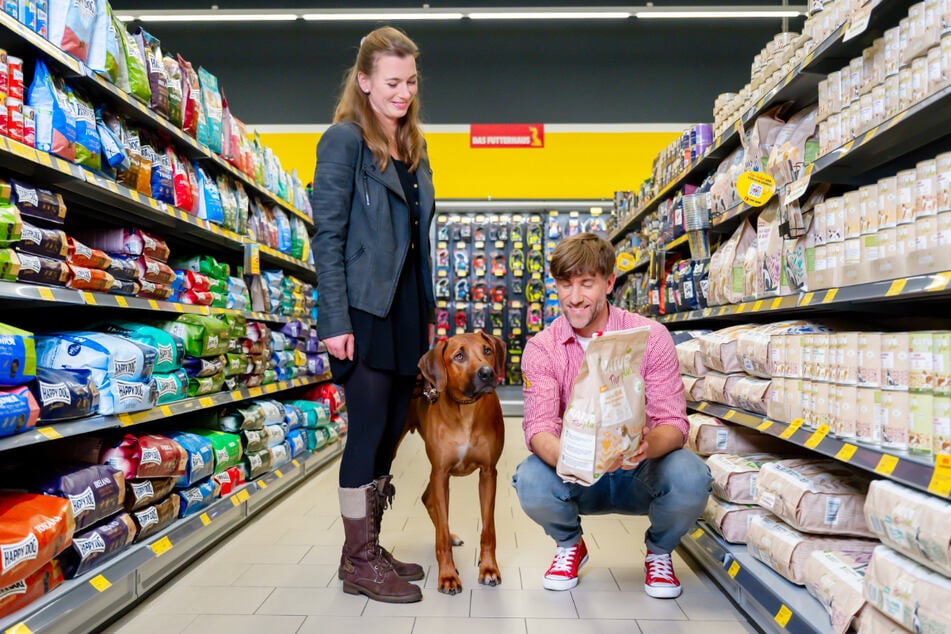 Bei DAS FUTTERHAUS läuft eine tierisch starke Sparwoche für Hunde- und Katzenfreunde.