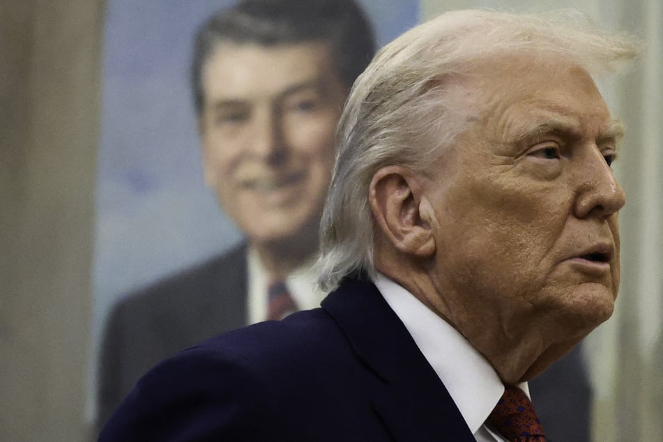 Trump imposes full travel bans on more countries, including Palestinians