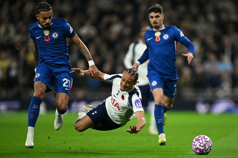 Gegen den FC Chelsea sah Xavi Simons (22, M.) erneut nicht gut aus.