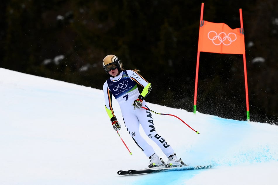Emma Aicher kam im Super-G als Goldkandidatin gestartet nicht ins Ziel.