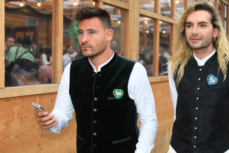 Der Sänger war vor etwa eineinhalb Jahren mit dem Ballermann-Sänger Marc Eggers (39) liiert.