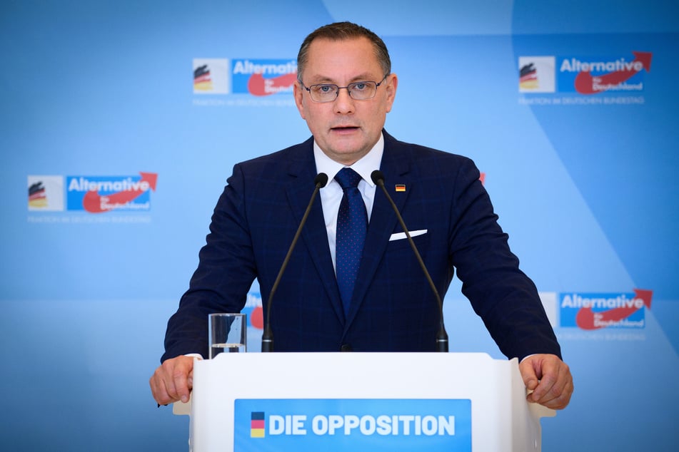 Tino Chrupalla (50) wird das Bundesliga-Spiel RB Leipzig gegen den FC Bayern München wohl nur vorm TV erleben.