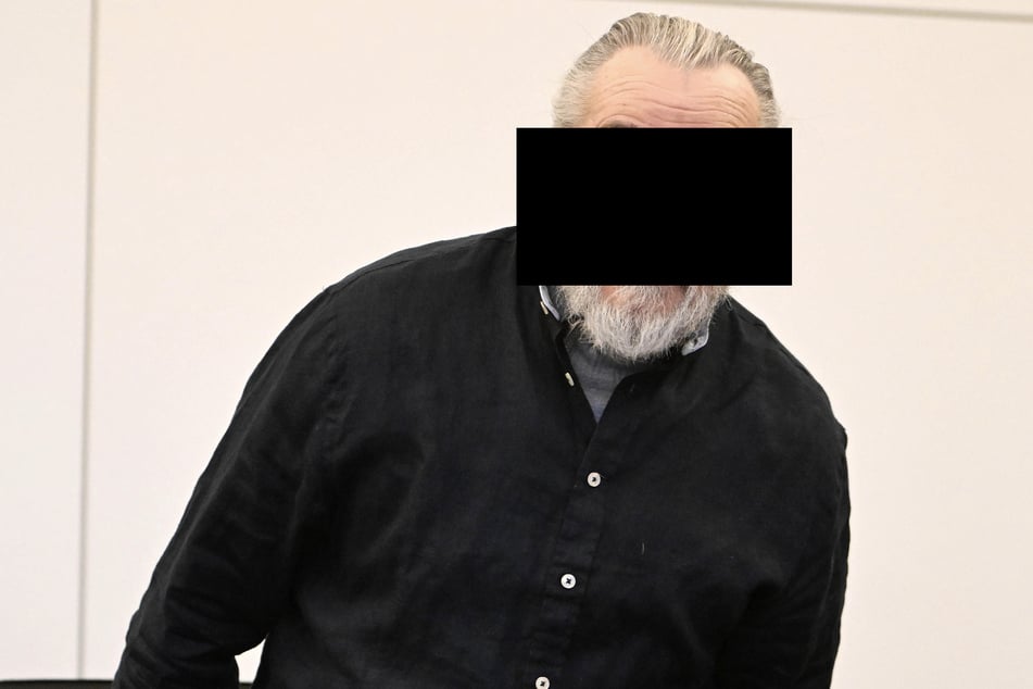 Hausmeister Claus T. (77) soll von dem geplanten Mord nichts gewusst haben.
