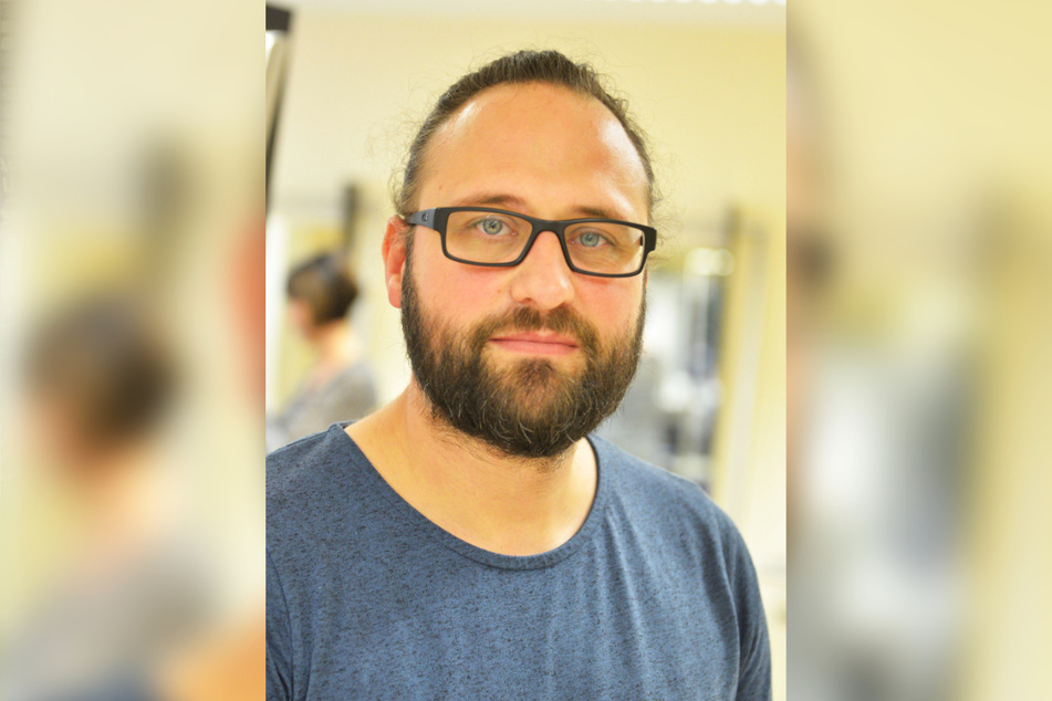 Jörn Lüdecke (39) ist Obermeister der Friseurinnung Chemnitz.