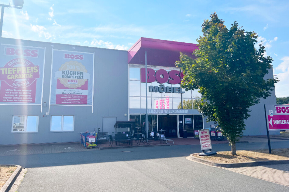 SB-Möbel Boss in Bremen