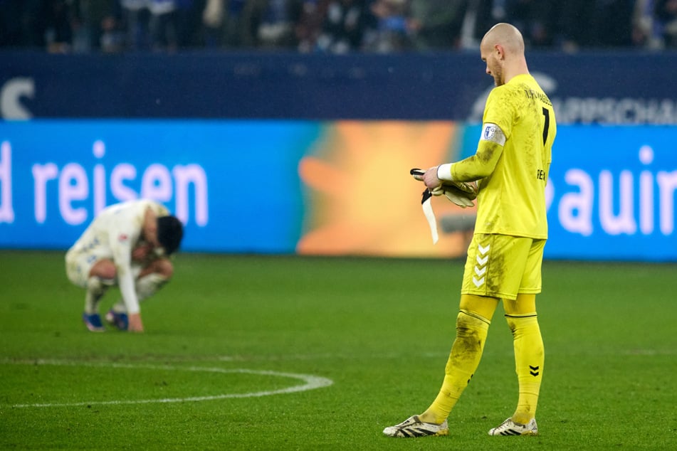 Fünfmal musste Torwart Dominik Reimann (28, r.) hinter sich greifen. Schuld hatte er an keinem dieser Gegentreffer.