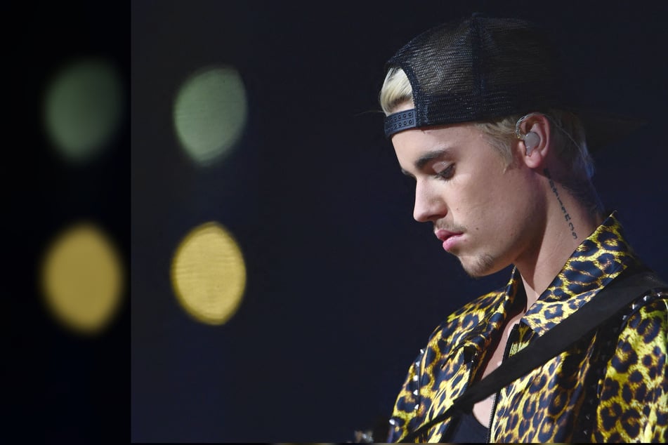 Justin Bieber drops world tour bombshell over ongoing health issues
