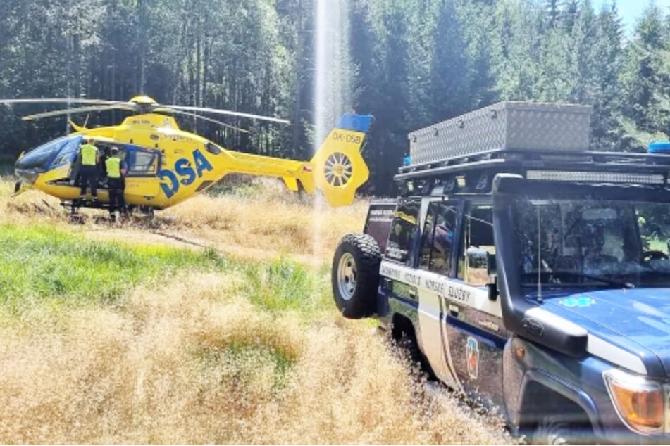 Für Rettungskräfte ist es manchmal nicht leicht, Unfallstellen in unwegsamen Gelände zu erreichen. (Symbolfoto)
