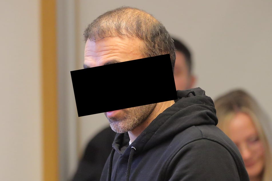 Hossein E. (37) soll Geschäftsaufenthalte in Deutschland und den Niederlanden organisiert haben.