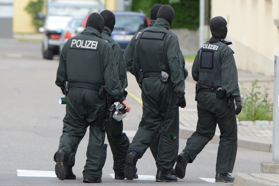 In 43-Jähriger in einer psychischen Ausnahmesituation rief am frühen Freitagmorgen in Potsdam die Polizei auf den Plan. (Symbolbild)