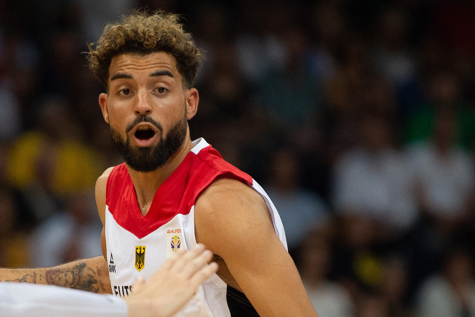 Basketballer Joshiko Saibou (30) wurde in Bonn fristlos gefeuert.