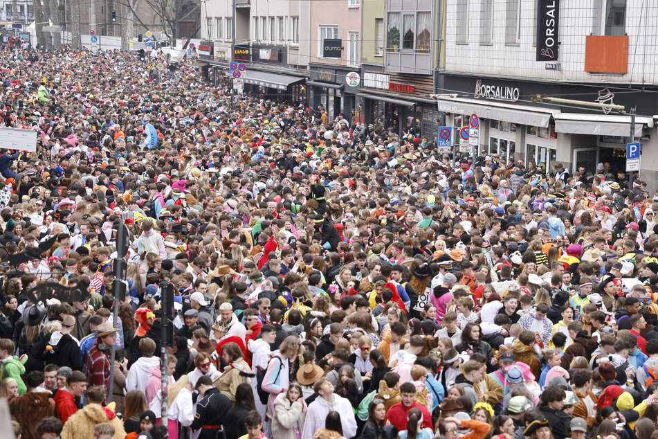 Köln erwartet Massenandrang zum Karnevals-Auftakt: Besondere Herausforderung kommt hinzu