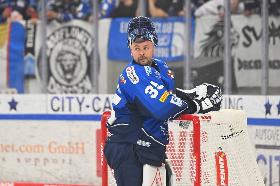 Mit Julius Hudacek geht zwar ein Unruheherd bei den Eislöwen, doch die Probleme der Dresdner bleiben.