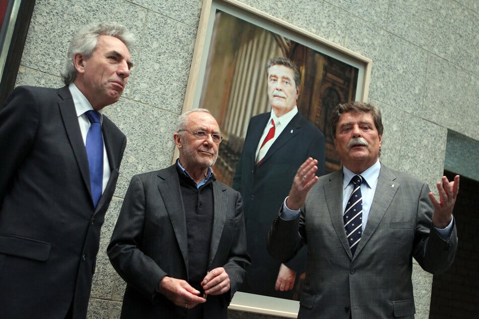 Gerhard Richter (94, M.), Fritz Schramma (†78, r.) und der damalige Kölner Oberbürgermeister Jürgen Roters (77) im Jahr 2010 im Kölner Rathaus.