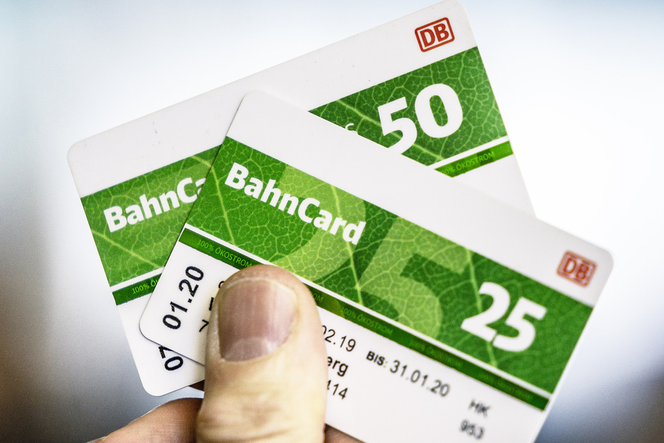 Aus der Politik kam der Vorschlag, die BahnCard 50 in das 49-Euro-Ticket zu integrieren.