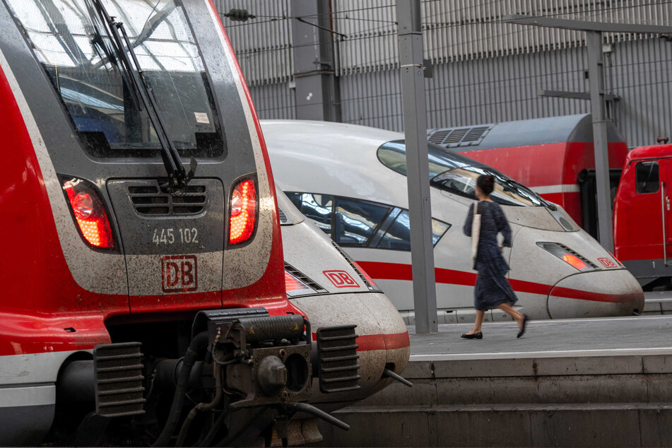 Streiks stehen im Raum: Können sich die Lokführergewerkschaft GDL und die Deutsche Bahn nicht einigen, ist sogar ein Streik um Weihnachten herum möglich.
