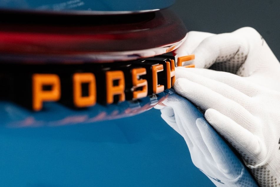 Porsche verkauft deutlich weniger Autos, vor allem in China steht der Sportwagenbauer unter Druck. (Symbolfoto)