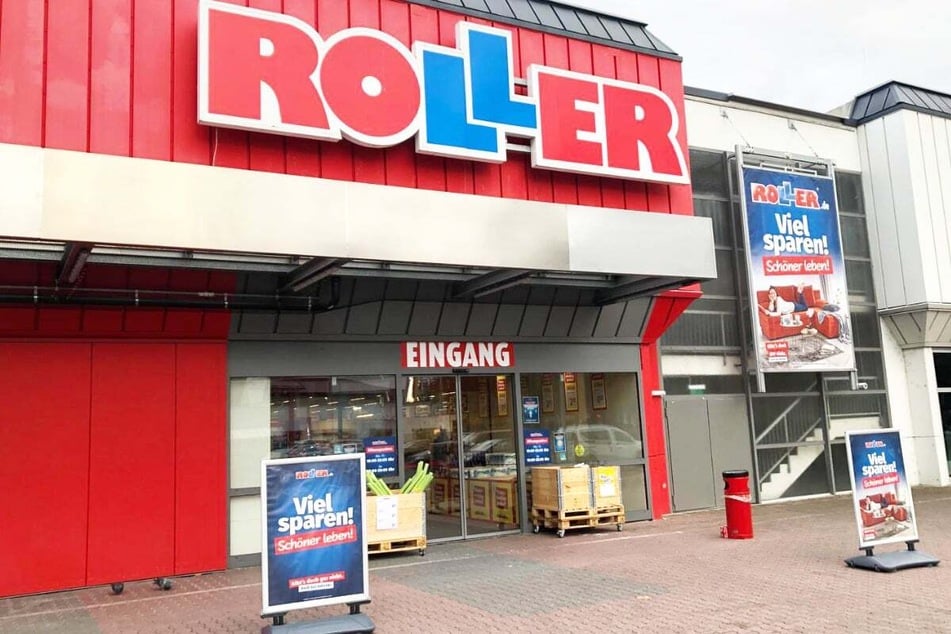 ROLLER muss schließen und verkauft fast alles 50 Prozent Rabatt billiger