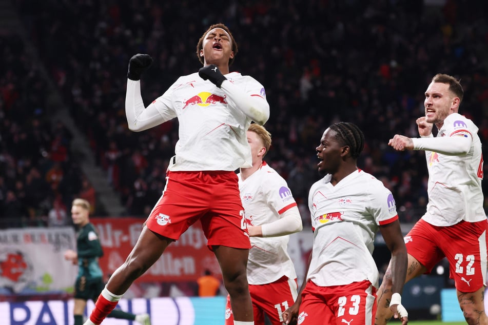 Was für ein Tor! Assan Ouedraogo sorgte bärenstark für das 1:0.