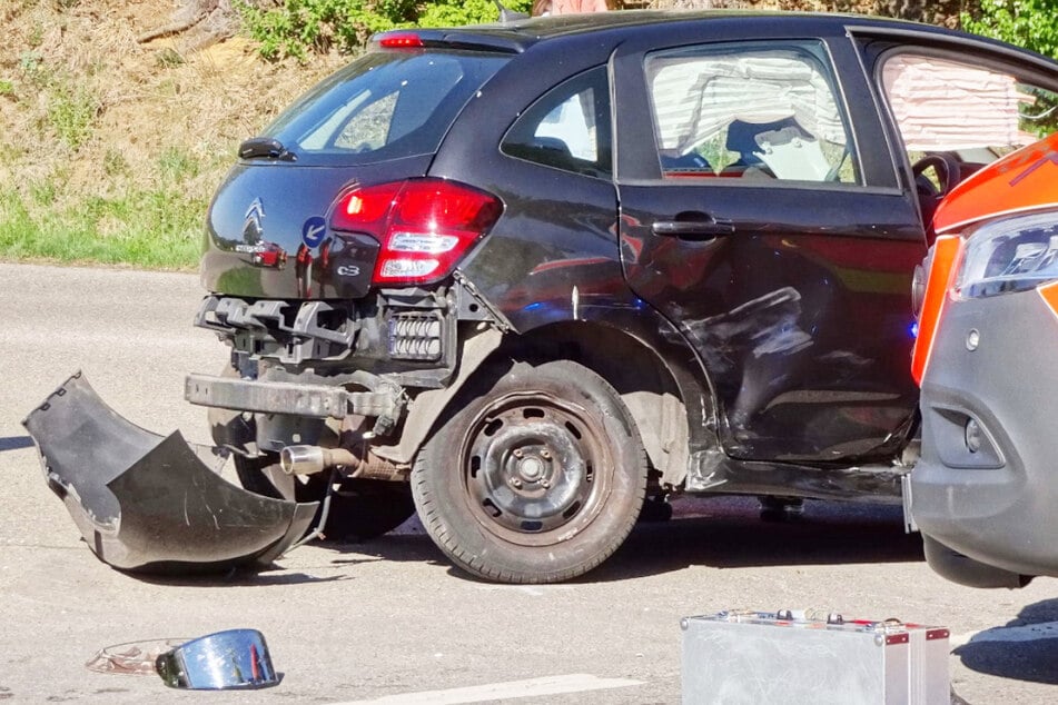 Der Biker war nahe Ottobeuren mit einem abbiegenden Auto kollidiert.