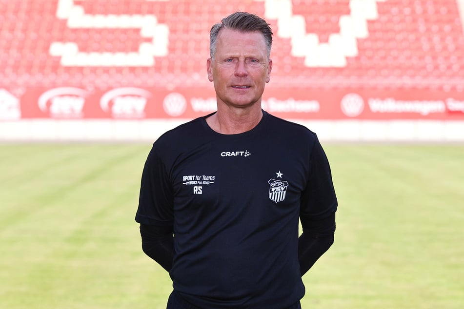 FSV-Coach Rico Schmitt (57).