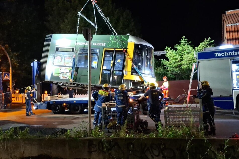 Schwerer Straßenbahn-Unfall: BVG gibt Update zum Stand der Reparaturarbeiten