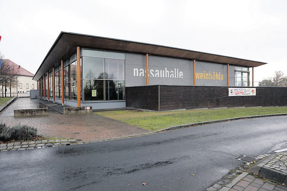 Wegen Havarie geschlossen: Die Nassauhalle ist die eigentliche Heimstätte des Handballvereins.