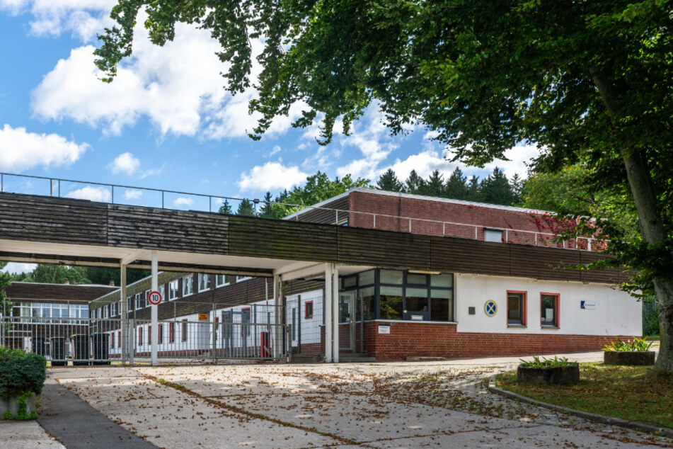 Die F+U Privatschule aus Heidelberg will ihr Gelände wieder selbst nutzen.