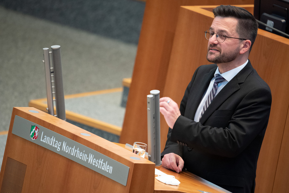 SPD-Fraktionschef Thomas Kutschaty (52) hatte Ministerpräsident Armin Laschet (59, CDU) Wortbruch bei der Umsetzung der Bund-Länder-Beschlüsse zum verschärften Lockdown vorgeworfen (Archivbild).