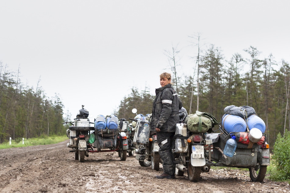 Bilder einer 29-monatigen Motorradtour durch Russland und die USA.