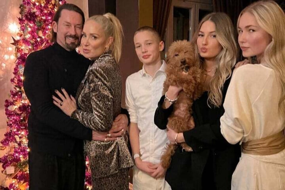 Die 51-jährige Schauspielerin ("Hausmeister Krause") achtet sehr darauf, die Privatsphäre ihrer Familie zu schützen.