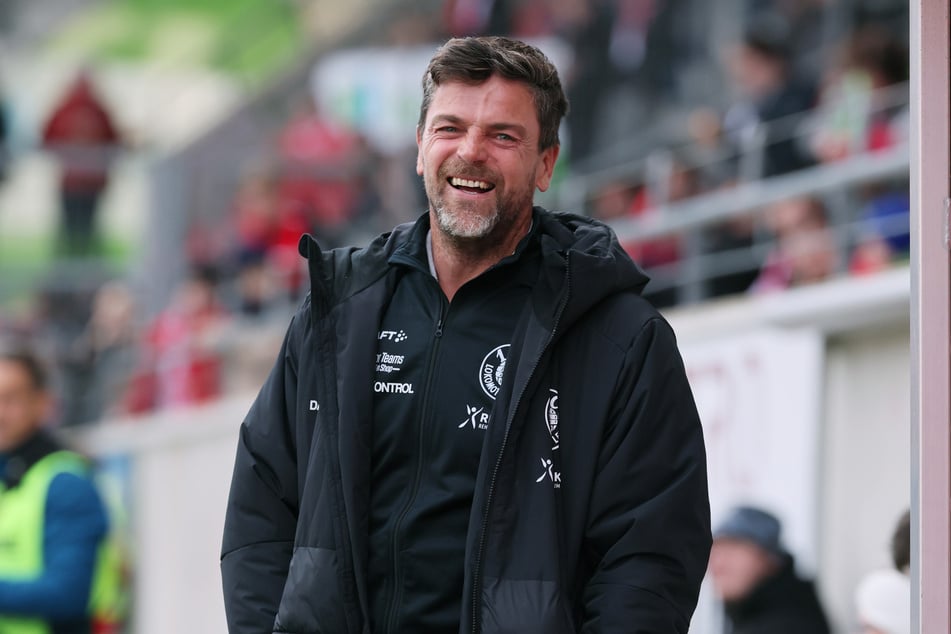 Lok Leipzigs Trainer Torsten Ziegner (48) hofft auf den ersten Heimsieg in dieser Saison.