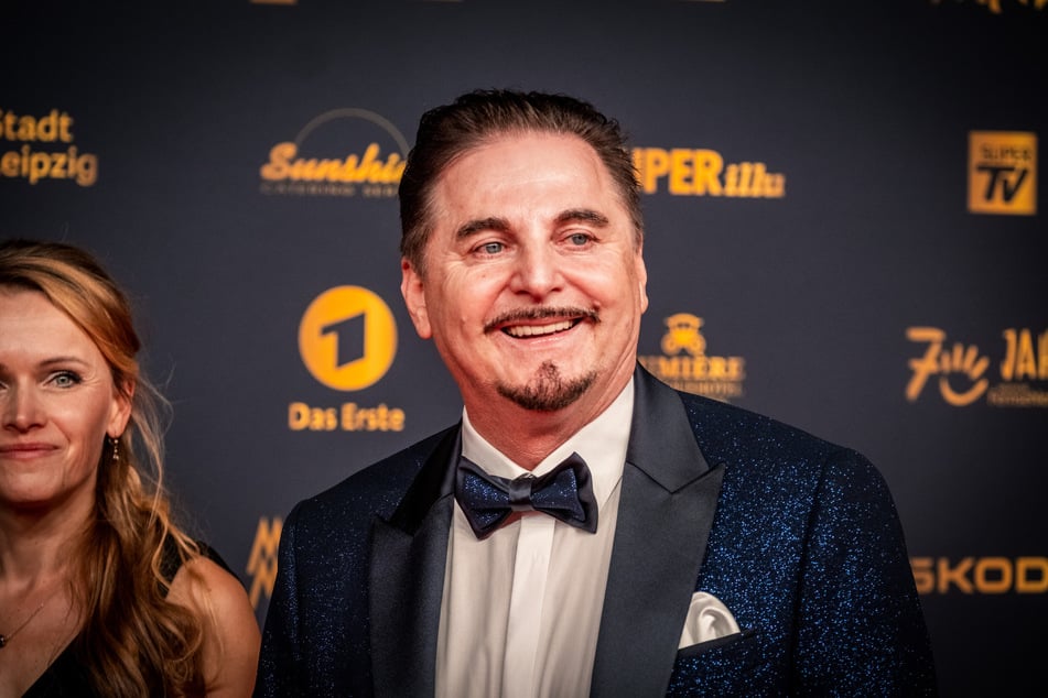 Auch nach seiner Krebsdiagnose im Frühjahr hat Uwe Herrmann (63) das Strahlen nicht verlernt.