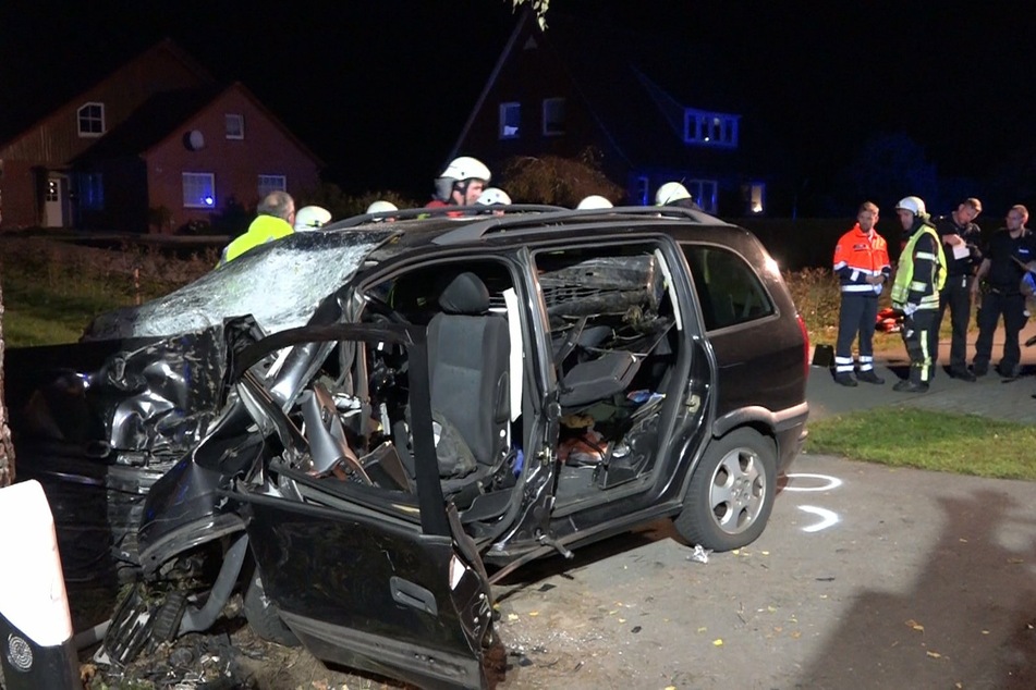 Die Rettungskräfte waren mit einem Großaufgebot im Einsatz.