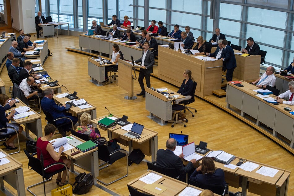 Bereits seit Längerem beschäftigen die Vorgänge in Zerbst und die Verfehlungen der Lotto-Chefs beschäftigen bereits seit Längerem den Landtag in Sachsen-Anhalt.