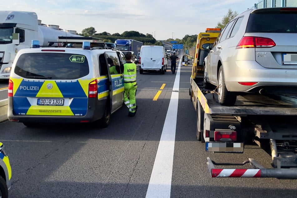 Unfall A72: Vollsperrung! 36.000 Euro Schaden nach Unfall auf A72 bei Chemnitz