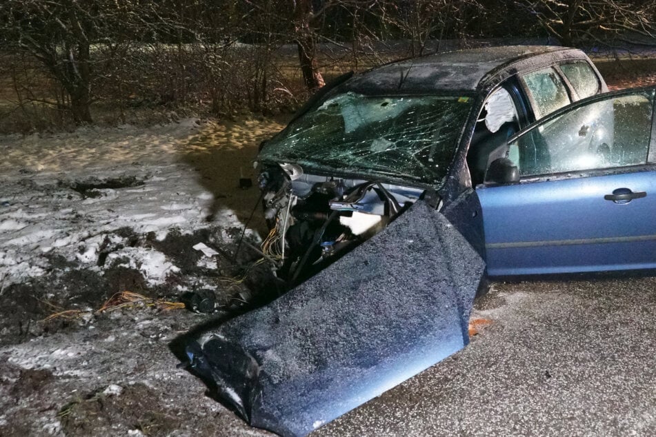 Alle drei beteiligten Fahrzeuge waren nicht mehr fahrbereit.