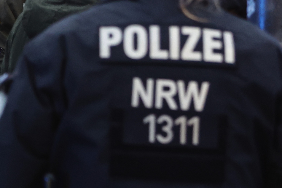 In Nordrhein-Westfalen nahm die Polizei am Mittwoch einen Mann fest, der dem IS angehören soll.