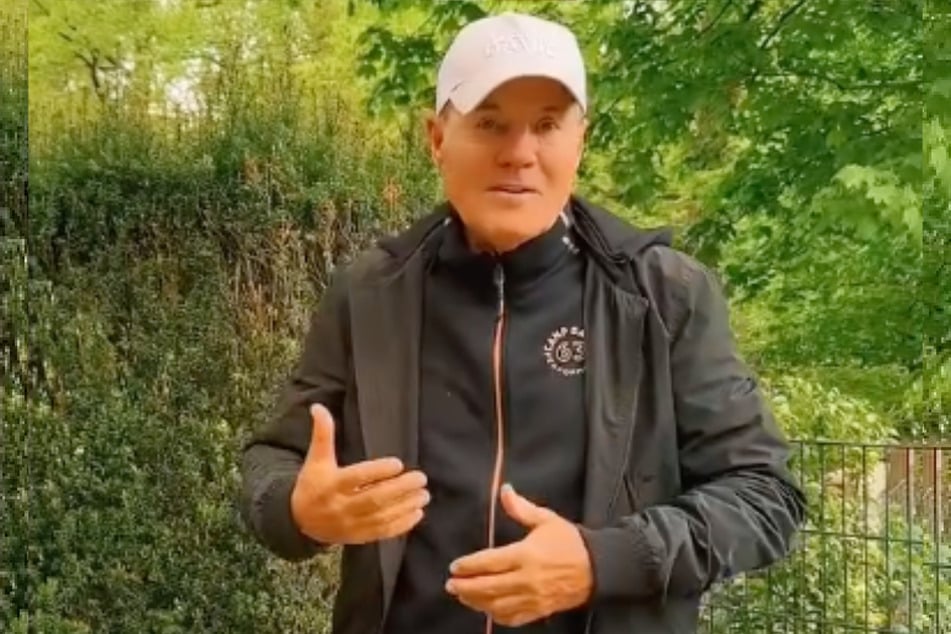 Dieter Bohlen (71) hat auf Instagram von einem mysteriösen Diebstahl in der Nähe seiner Villa in Tötensen berichtet.