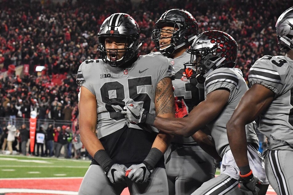 UW-Stout Football on X: Introducing our new all grey uniforms for