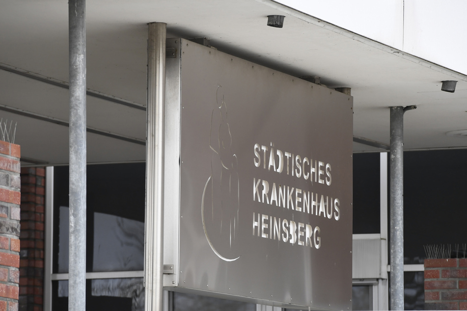 Im Krankenhaus Heinsberg starben am Dienstag zwei Senioren an den Folgen des Coronavirus.