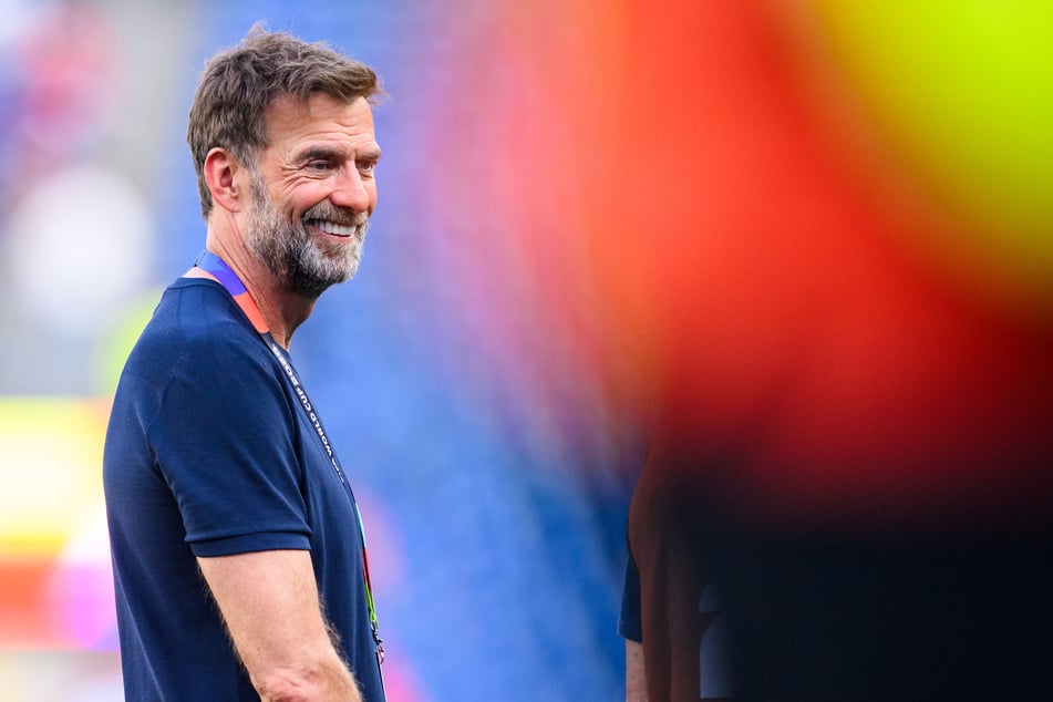 Hoffnungsträger Jürgen Klopp (59) macht auch Vorgänger Klinsmann Mut, dass es wieder bergauf gehen kann.