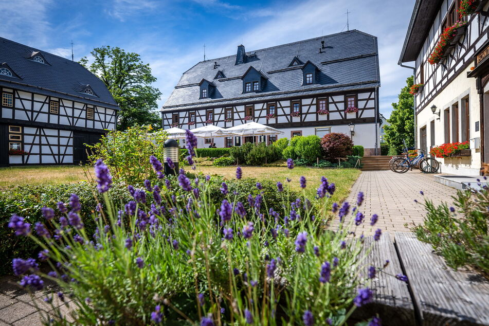 Im Folklorehof steigt das Folklorehoffest.