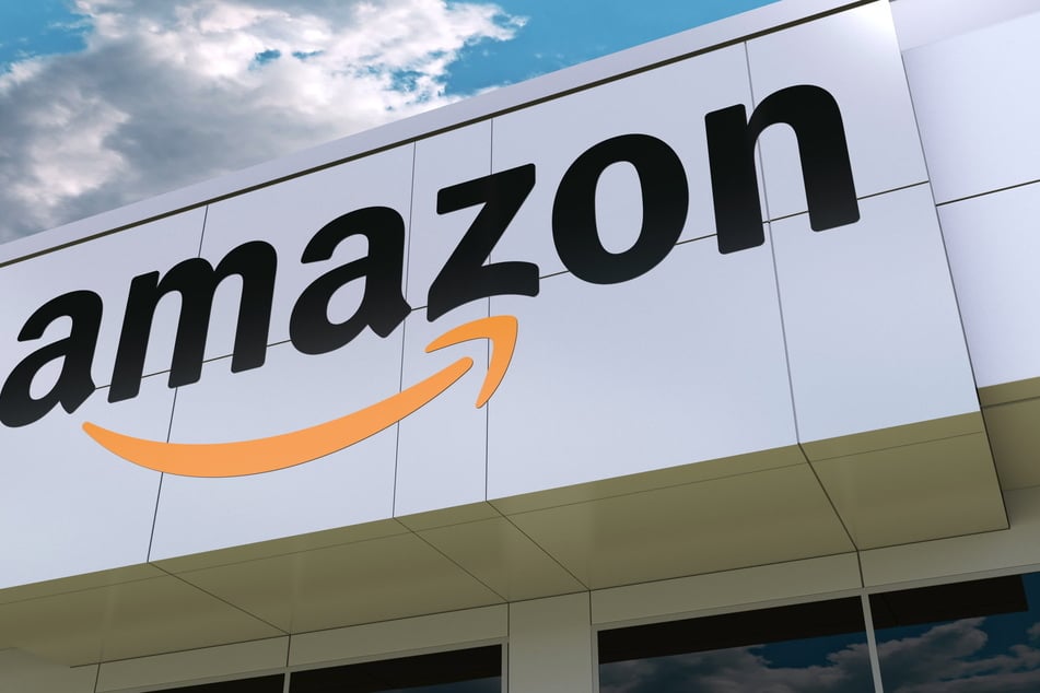 The world's largest online retailer, Amazon, has apologized to a US House representative after a Twitter spat (stock image).