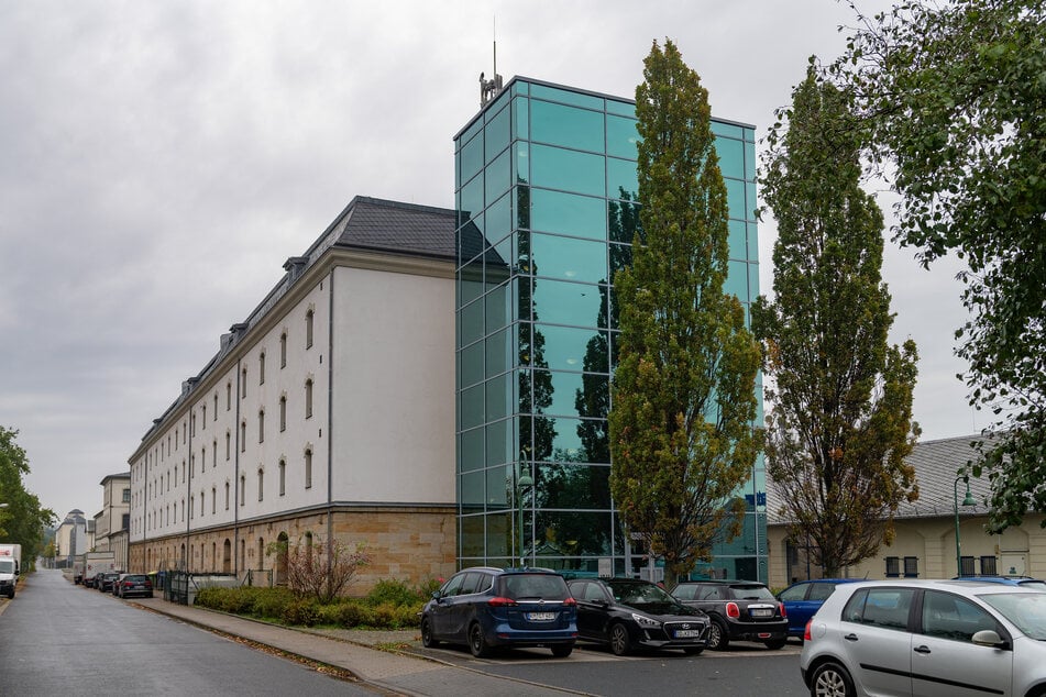 Hier im Stadtarchiv Dresden machte sich Marco Buch zu Jens Liebsch kundig.