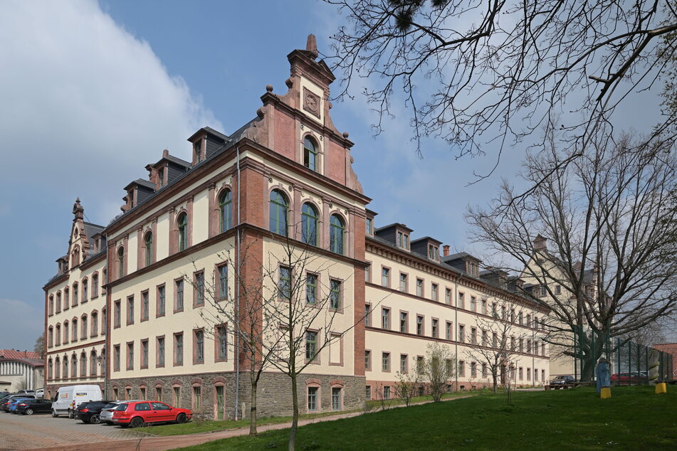Am Waldenburger Gymnasium erproben Lehrer und Schüler die Lüftungsintervalle mit einem CO2-Messgerät.
