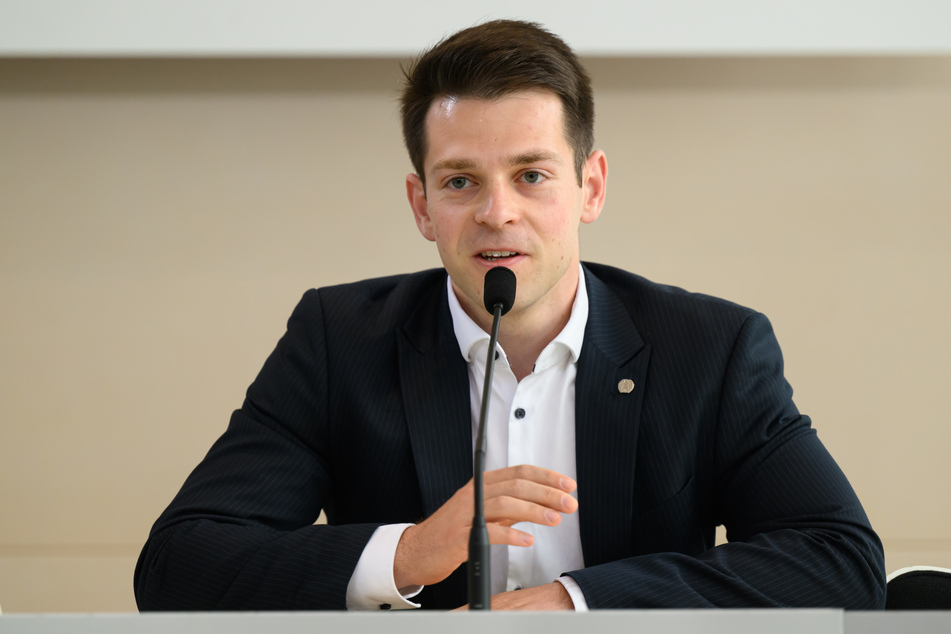 Philipp Hartewig (27) kritisierte den Protest gegen den Flughafen-Ausbau.