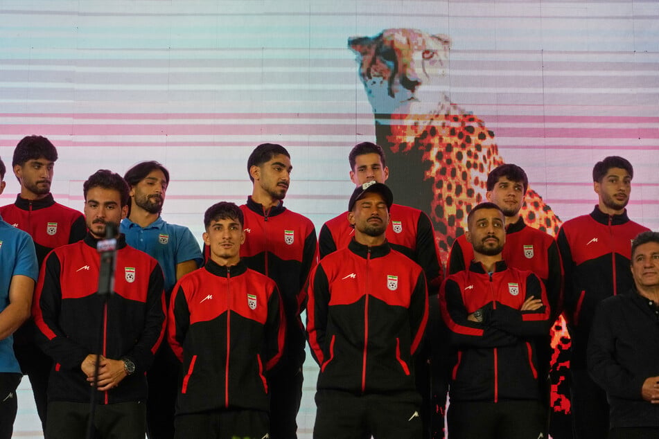 Politische Nebengeräusche überschatten die WM_teilnahme der iranischen Nationalmannschaft.